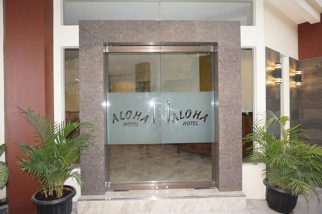 Hotel Aloha